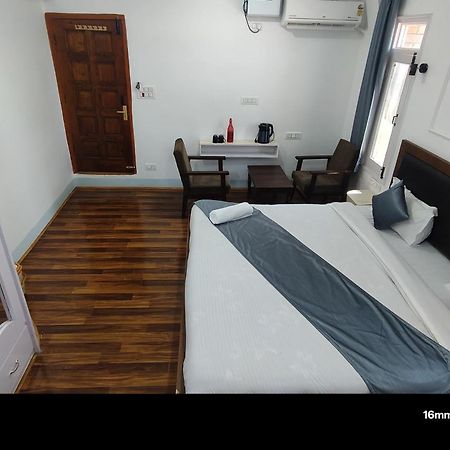 King Umar Palace Jamb Экстерьер фото
